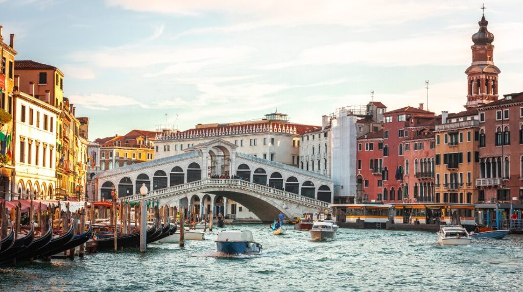 pont rialto venice vivovenetia
