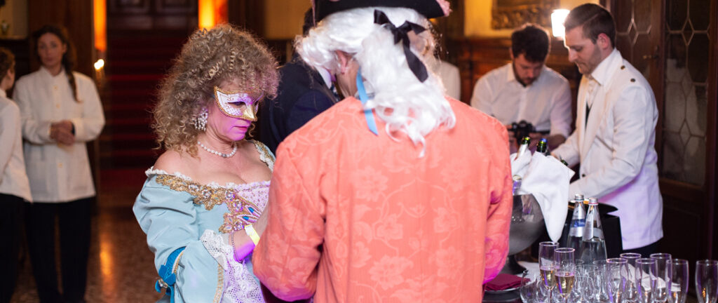 party venezia carnevale palazzo pisani fotoLCV