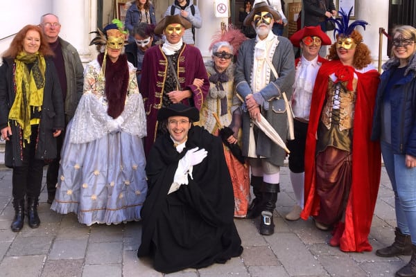 Tour of Venice during Carnival with historical costumes
