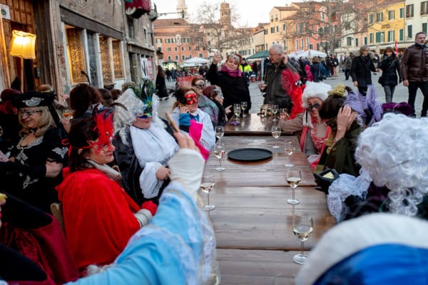 pub run carnival of venice