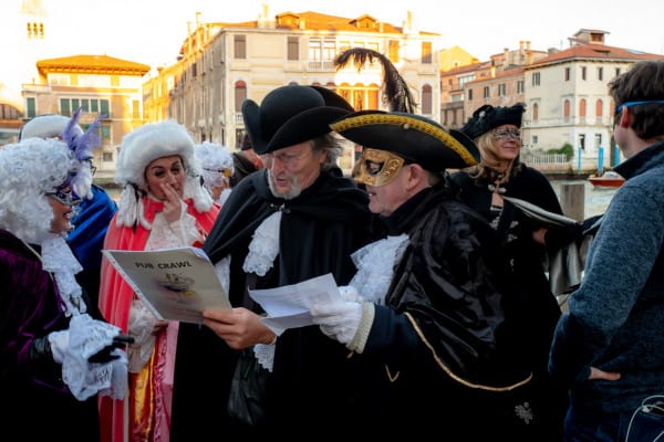 tour of carnival in venice