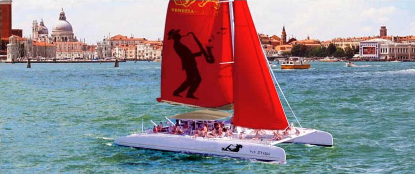 Tour catamaran Venice VivoVenetia