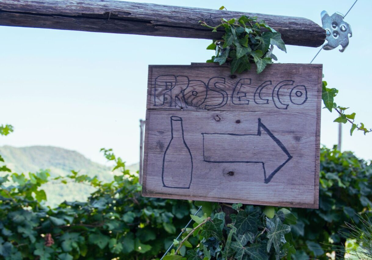 Cartello per cantina di prosecco