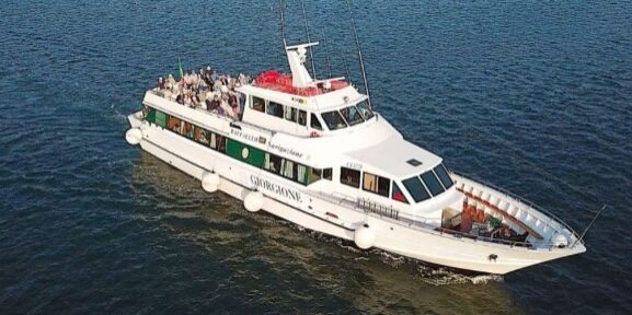 Sunset cruise Venice Italy VivoVenetia