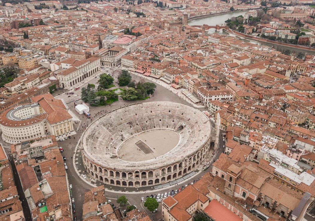 Veduta Arena di Verona dall'alto