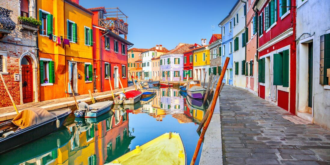 burano island tour venice italy