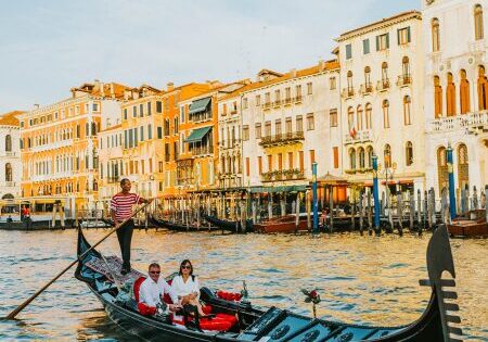 private gondola tour venice vivovenetia